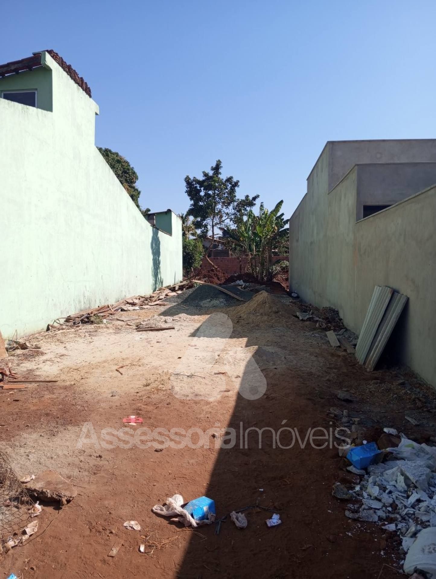 Lote / Terreno de Bairro Para Vender no bairro SANTOS DUMONT em Itumbiara