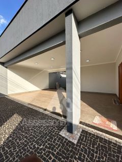 Casa Para Vender com 03 quartos 01 suítes no bairro PARANAÍBA em Itumbiara