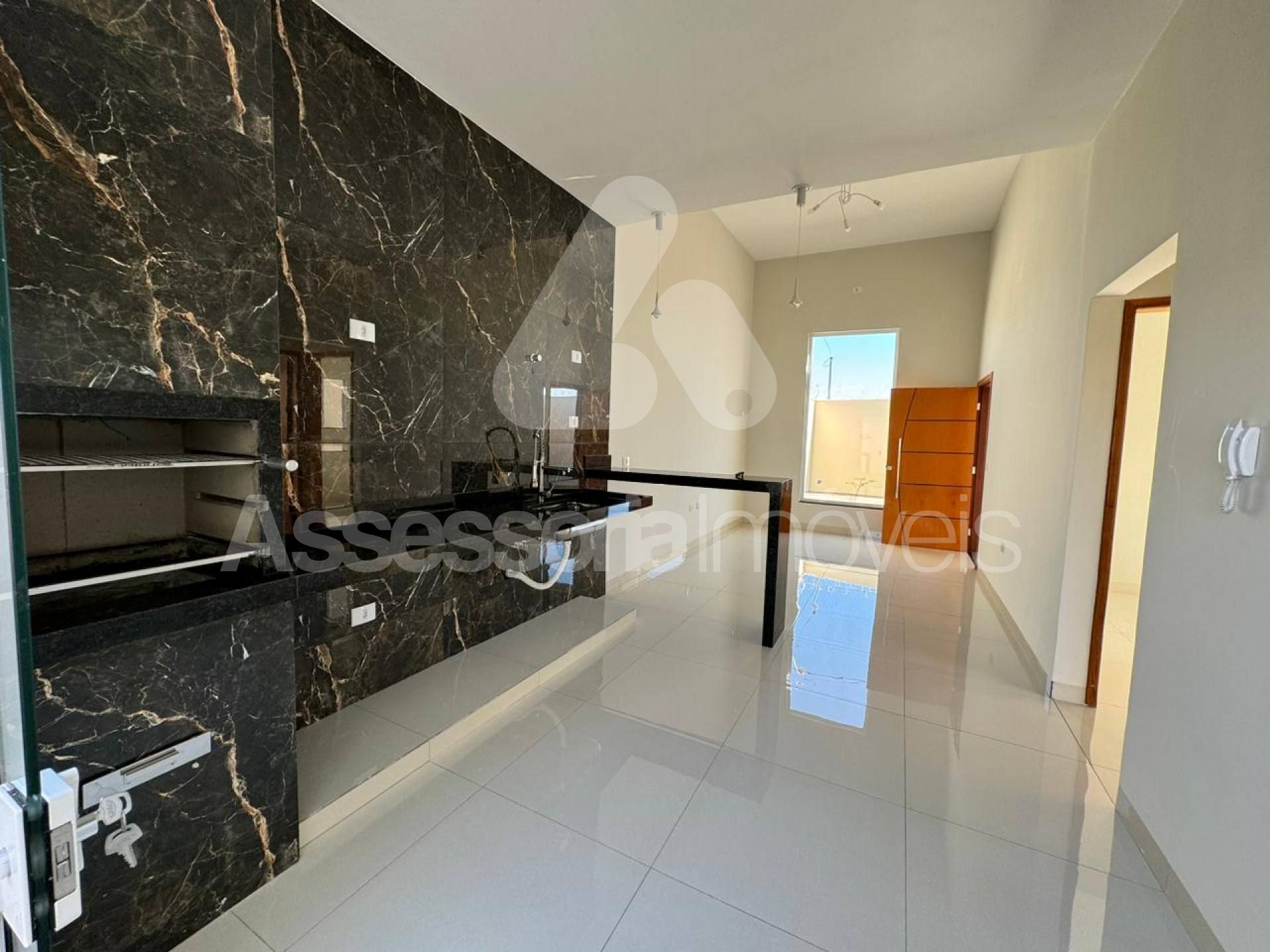 MARAVILHOSA CASA NO BEIRA RIO II