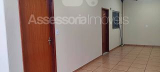 CASA Á 100 METROS DA  AV.ITARUMÃ