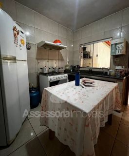 VENDO ESSA CASA BAIRRO SANTOS DUMONT