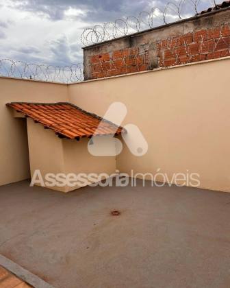 Casa à Venda ao Lado do SENAI – 3 Quartos | Móveis Planejados