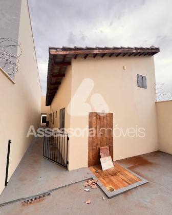 Casa à Venda ao Lado do SENAI – 3 Quartos | Móveis Planejados