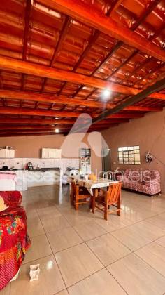 ? Vendo essa casa muito bem localizada! ?Bairro Vila Vitória