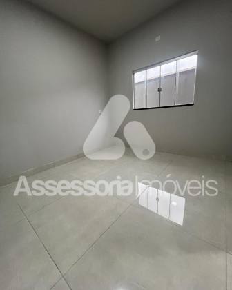 Casa Moderna e fechada imponente!?