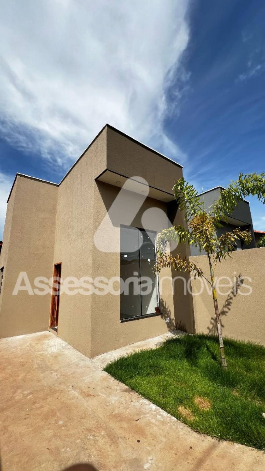 Projeto moderno com fachada imponente! Casa localizada no bairro Afonso Pena.