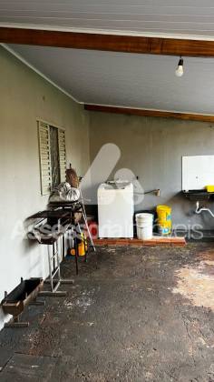 SEU FUTURO LAR ESTÁ À SUA ESPERA!  Descubra o conforto e a praticidade deste incrível imóvel, localizado no Bairro Norma Gibalde, pronto para acolher a sua família!