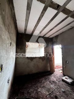 CASA EM FASE DE ACABAMENTO – MODERNA E CONFORTÁVEL?
