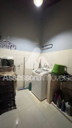 Casa à venda no Setor Jardim Leonora– R$ 820.000  Localizada em uma excelente região, esta casa oferece conforto, modernidade e uma área de lazer completa para desfrutar de momentos inesquecíveis.
