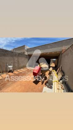 Casa em fase final de construção à venda no bairro Santa Rita