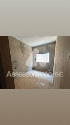 Casa em fase final de construção à venda no bairro Santa Rita