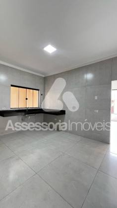 ? *Aluga-se para Fins Comerciais e Residenciais – Localização Estratégica!*