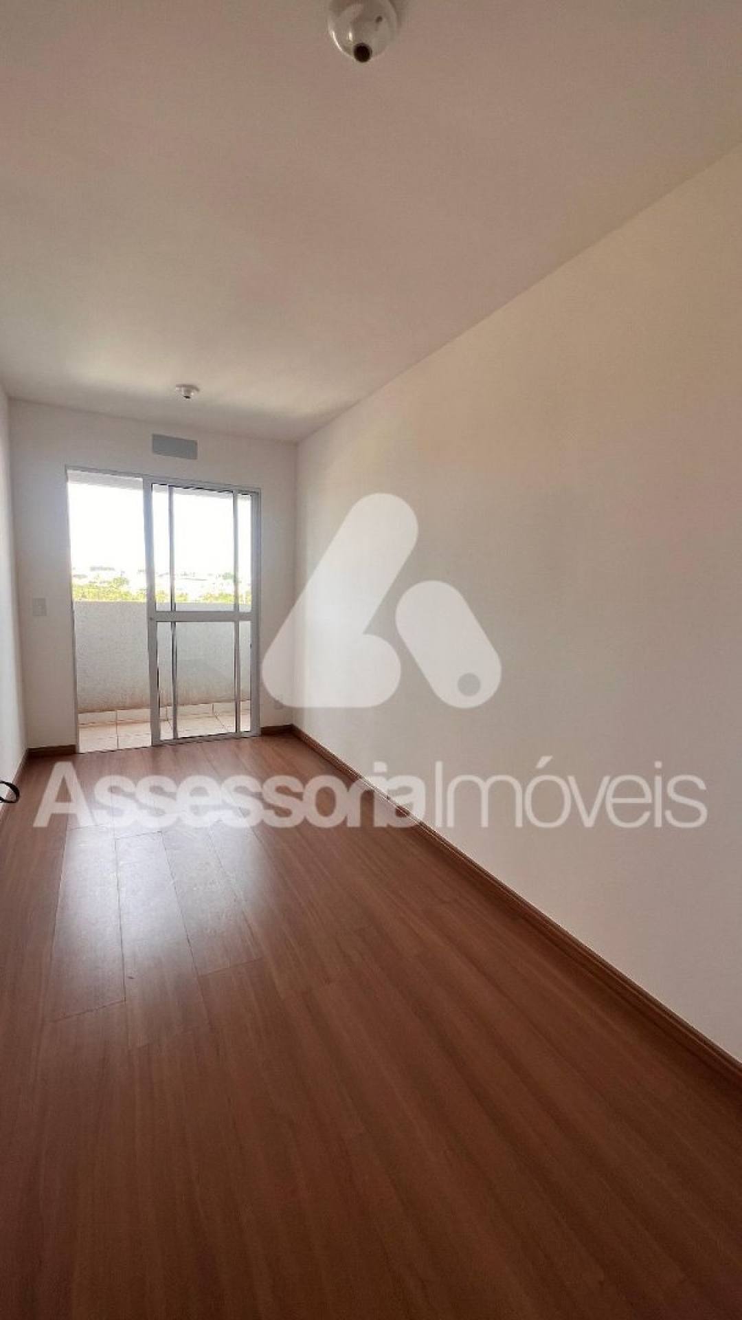 Vendo Apartamento 2° andar Condomínio portal dos buritis!