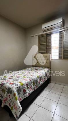 Casa à Venda – Bairro Santos Dumont