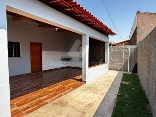 CASA Á VENDA NOVO HORIZONTE