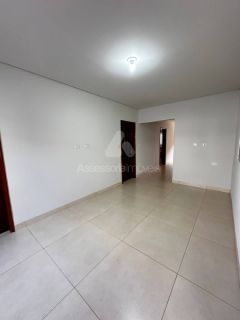 CASA Á VENDA NOVO HORIZONTE