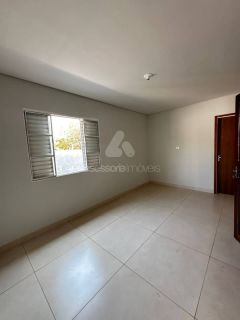 CASA Á VENDA NOVO HORIZONTE