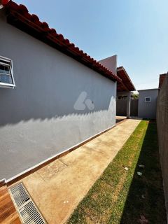 CASA Á VENDA NOVO HORIZONTE