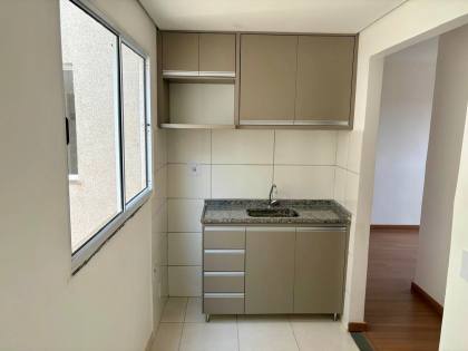 APARTAMENTO SEMI-MOBILIADO