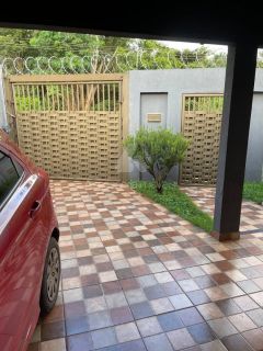 Vendo essa Casa de esquina!