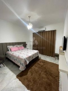 Vendo essa Casa de esquina!