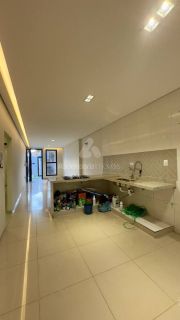 Casa Moderna à Venda – Bairro Santa Maria