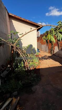 Oportunidade duas casas no mesmo terreno!