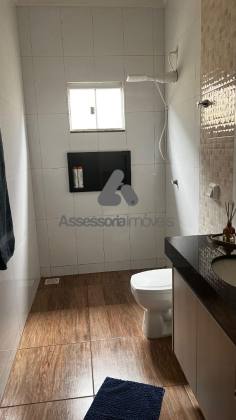 Casa Para Vender com 3 quartos 1 suítes no bairro PARANAÍBA