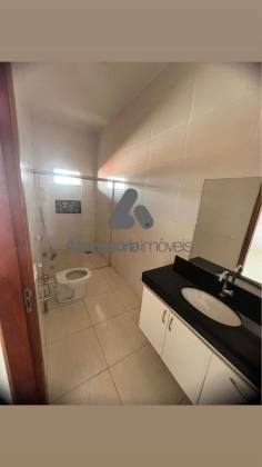 Casa Para Alugar com 3 quartos 1 suítes no bairro ALTO TRINDADE