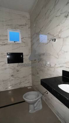 Casa Para Vender com 3 quartos 1 suítes no bairro Flamboyant 2