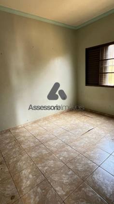 Casa Para Vender com 3 quartos 1 suítes no bairro Santa Maria