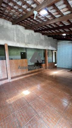 Casa Para Vender com 3 quartos 1 suítes no bairro Santa Maria