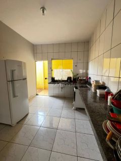 Casa Para Vender com 2 quartos no bairro Santa Maria