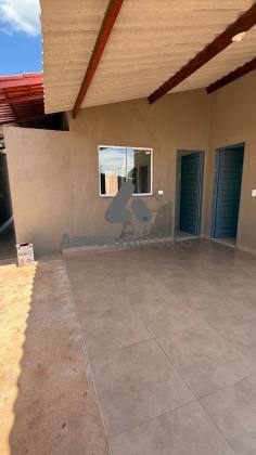 Casa Para Vender com 3 quartos 1 suítes no bairro ZENOM