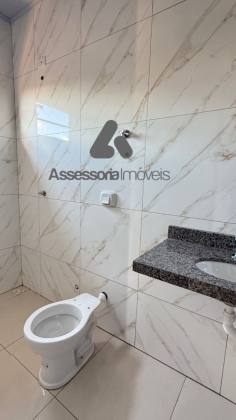 Casa Para Vender com 3 quartos 1 suítes no bairro ZENOM