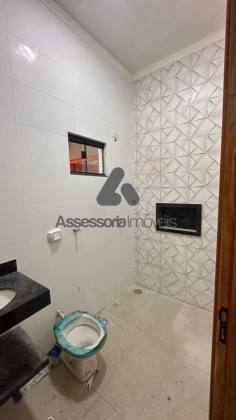 Casa Para Vender com 3 quartos 1 suítes no bairro Jardim Leonora