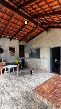 Casa Para Vender com 3 quartos no bairro Maria Luiza Machado