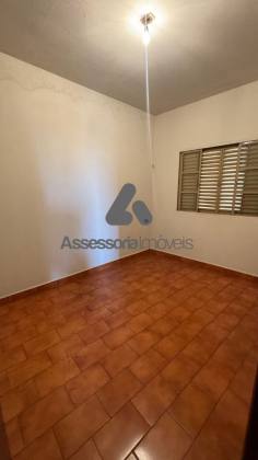 Apartamento Para Alugar com 3 quartos 1 suítes