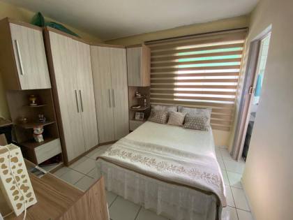 Apartamento em Jacarecica, 2/4 com suíte e varanda - BA02