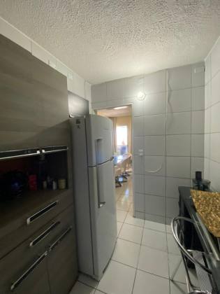 Apartamento em Jacarecica, 2/4 com suíte e varanda - BA02