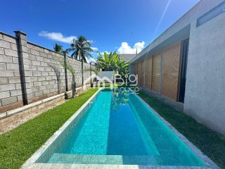 Casa de Luxo, 03 suítes e piscina privativa, em condomínio beira-mar em Tatuamunha - BA01