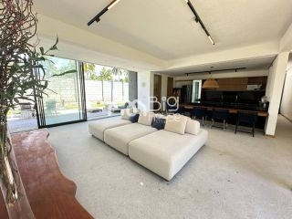 Casa de Luxo, 03 suítes e piscina privativa, em condomínio beira-mar em Tatuamunha - BA01