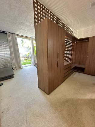 Casa de Luxo, 03 suítes e piscina privativa, em condomínio beira-mar em Tatuamunha - BA01