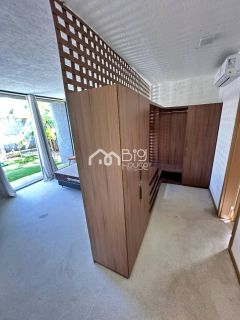 Casa de Luxo, 03 suítes e piscina privativa, em condomínio beira-mar em Tatuamunha - BA01