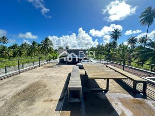 Casa de Luxo, 03 suítes e piscina privativa, em condomínio beira-mar em Tatuamunha - BA01