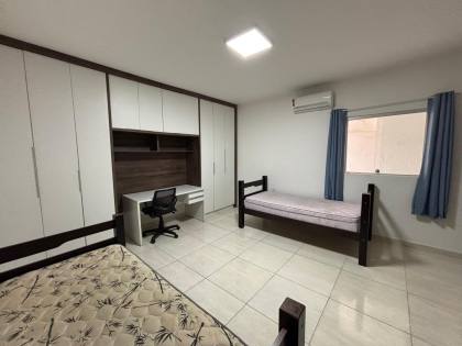 Casa no condomínio Acquaville, localizado a apenas 300 metros da beira-mar da praia em Paripueira. - BA06