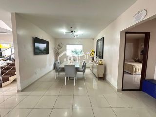 Casa de excelente padrão no Condomínio Jardim Europa - BA14