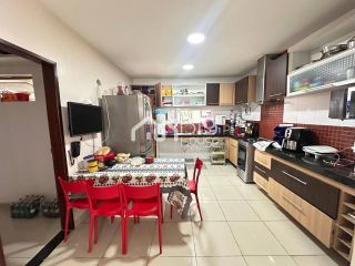 Casa de excelente padrão no Condomínio Jardim Europa - BA14