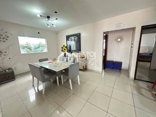 Casa de excelente padrão no Condomínio Jardim Europa - BA14