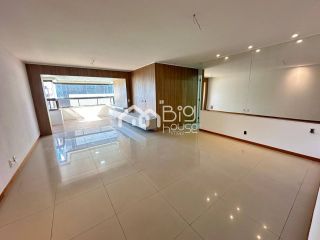 Edificio de excelente padrão, muito bem localizado, próximo ao Colégio Santa Ursula e Reitoria do IFAL, a 3 quadras da beira-mar da praia da Jatiúca - BA 18